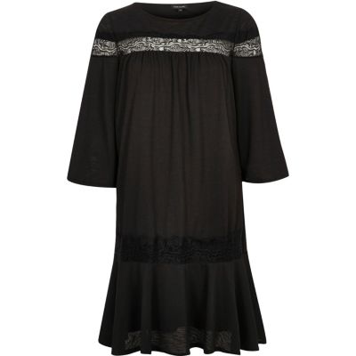 Black short sleeve lace smock dress
